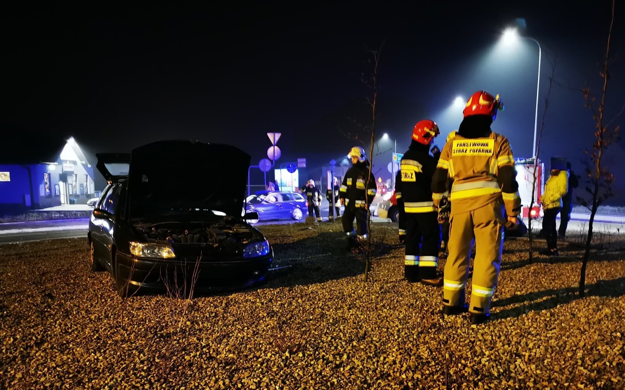 Mężczyzna spowodował kolizję, mając w organizmie blisko 3 promile alkoholu. Został zatrzymany przez Ratownika ZSR – ZDJĘCIA!