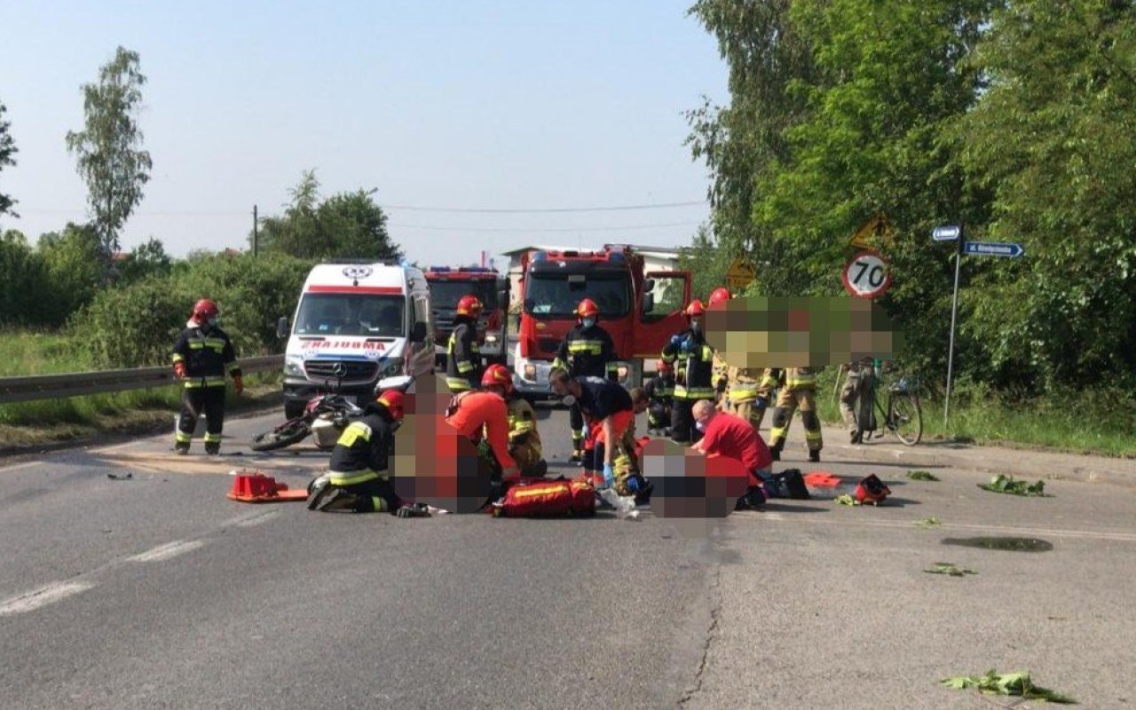 Poważny wypadek motocyklistów. Są osoby poszkodowane – ZDJĘCIA!