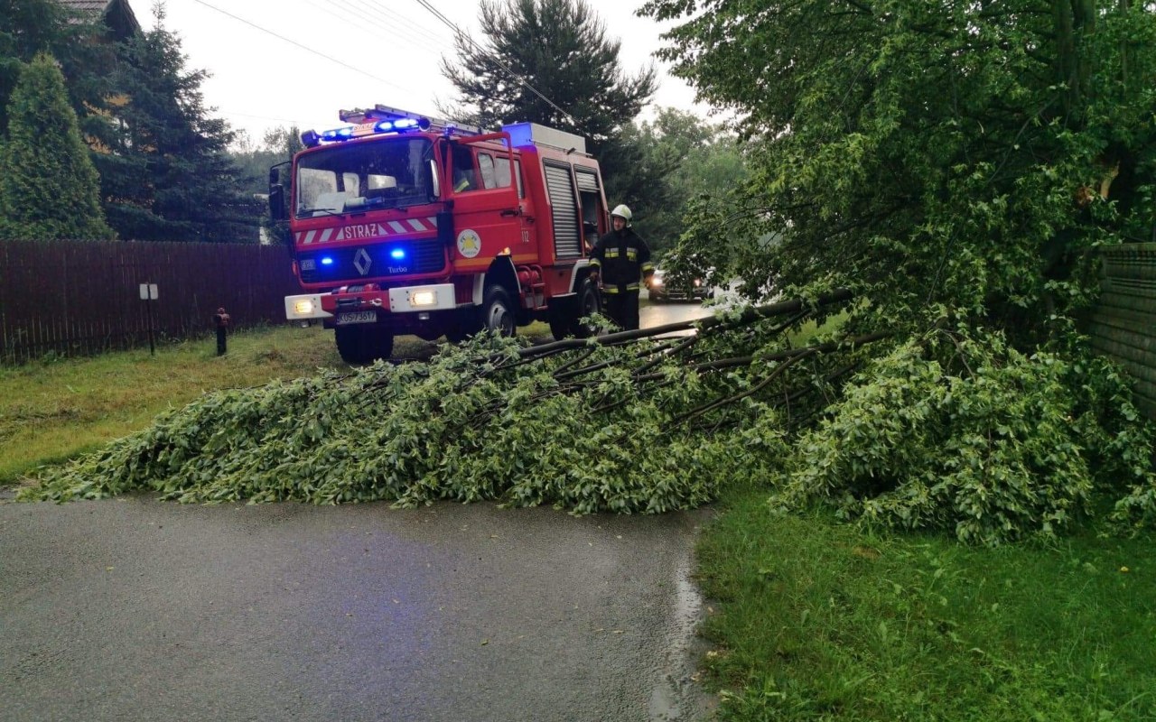 Kolejny burzowy dzień. Wczoraj i dziś strażacy odnotowali kolejne zgłoszenia