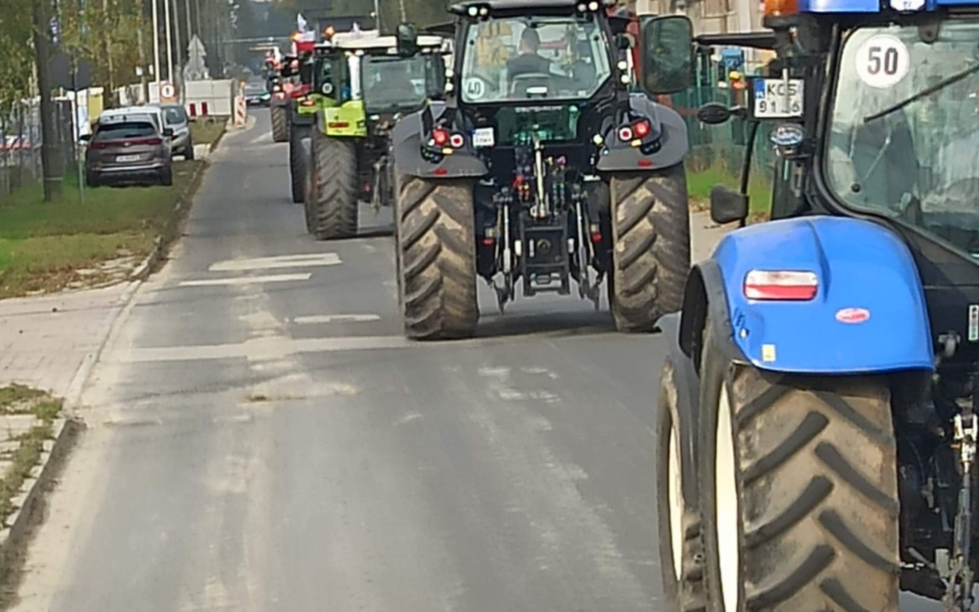 Utrudnienia na drogach powiatu. Trwa protest rolników