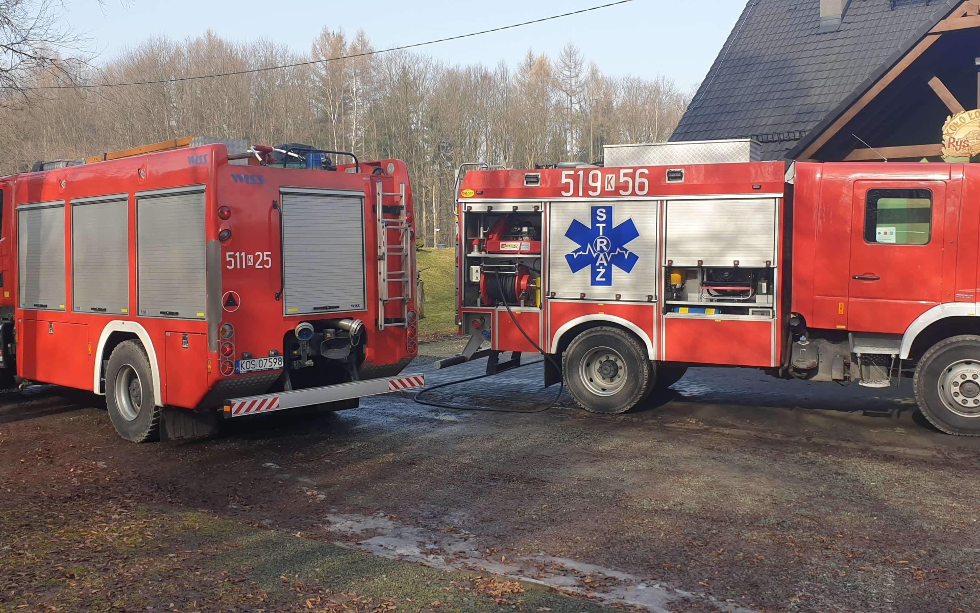 Zapalił się podajnik w piecu. Konieczna była interwencja strażaków