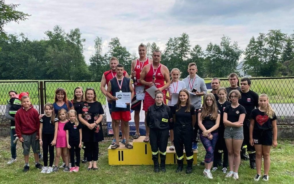 Cykl turniejów w siatkówce plażowej w Brzeszczach – Borze pod patronatem OŚWIĘCIM112