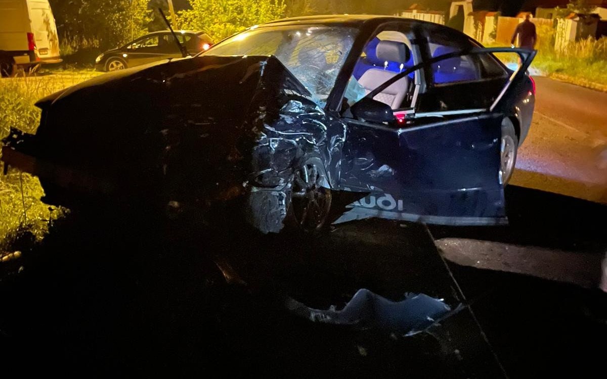 Wypadek w Chełmku. Są osoby poszkodowane. Jedna z osób nieprzytomna – ZDJĘCIA!