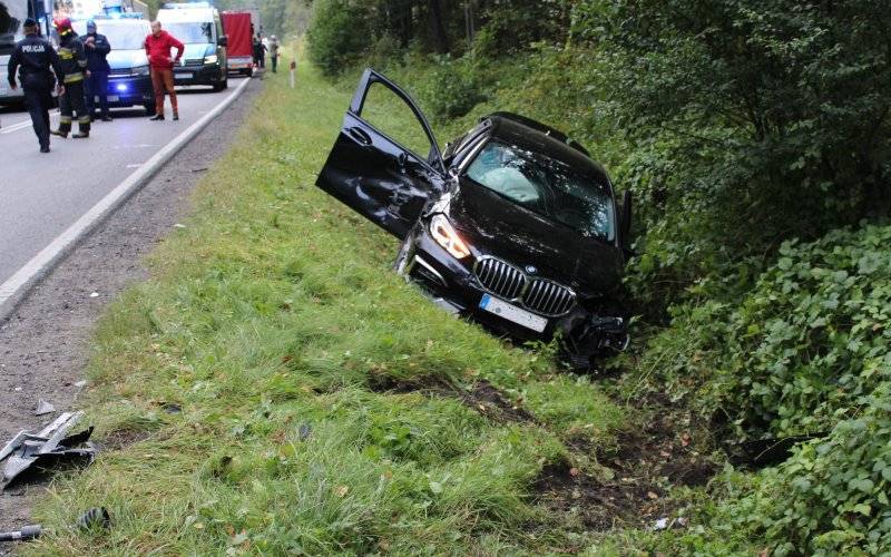 Kierował pod wpływem narkotyków i doprowadził do kolizji, po czym zbiegł. Był poszukiwany przez psy ratownicze oraz …. Prokuraturę