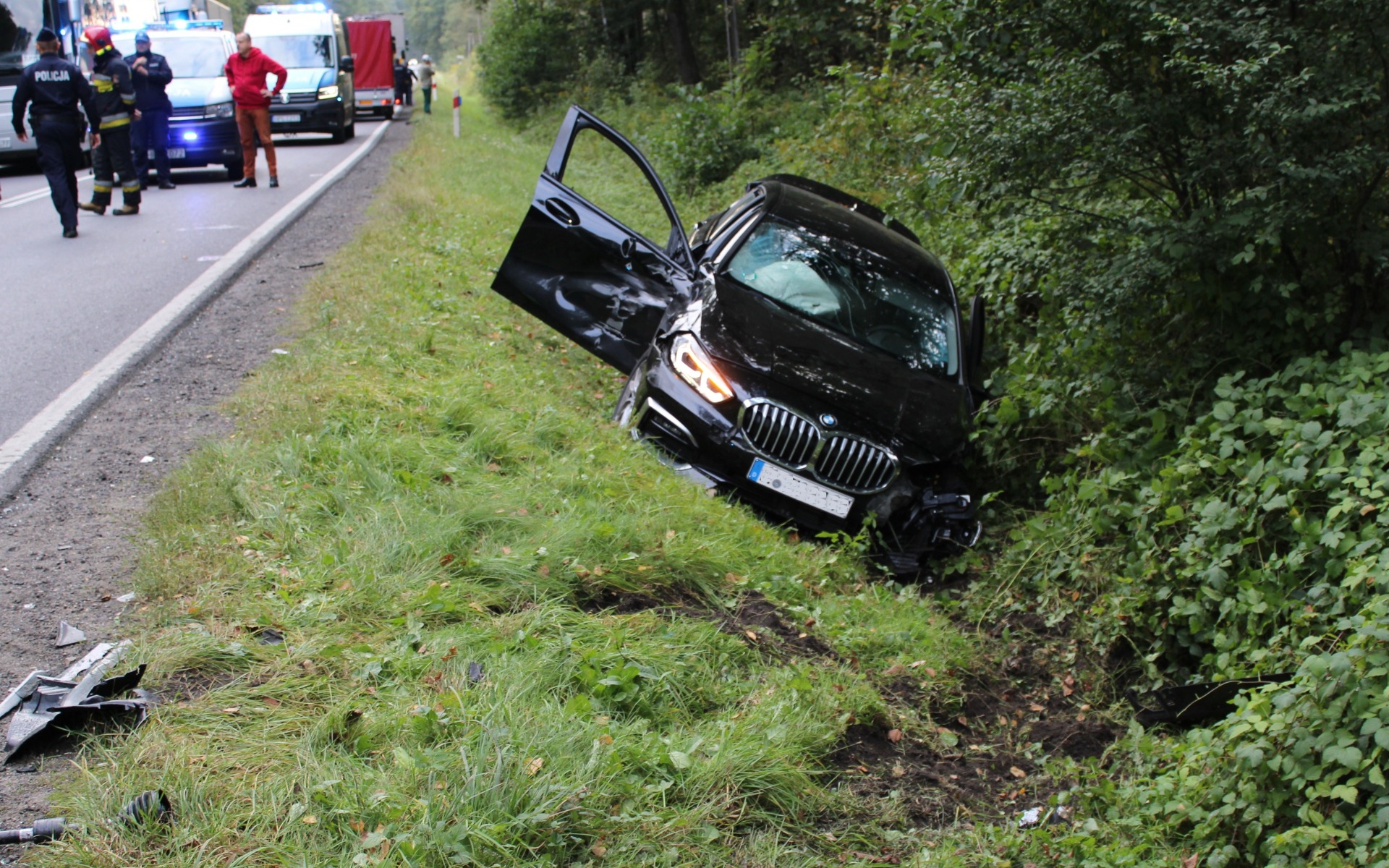 Kierował pod wpływem narkotyków i doprowadził do kolizji, po czym zbiegł. Był poszukiwany przez psy ratownicze oraz …. Prokuraturę