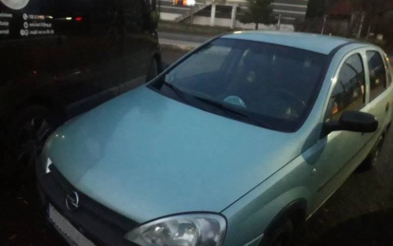 Pijany ojciec zabrał małoletniego syna ,,na kebaba”. Niestety w czasie jazdy doprowadził do kolizji