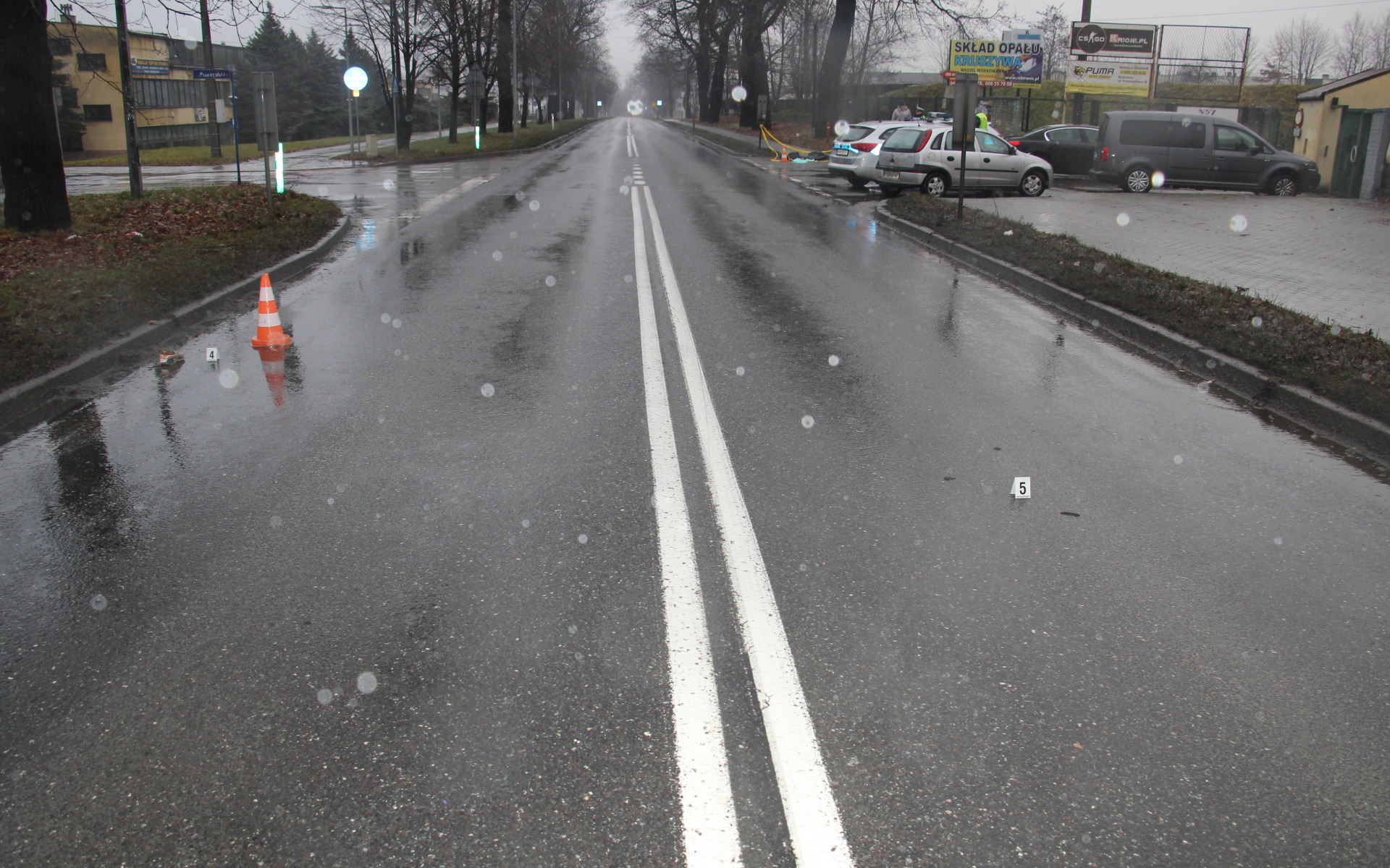 Wypadek w Brzeszczach. Nie żyje potrącony mężczyzna