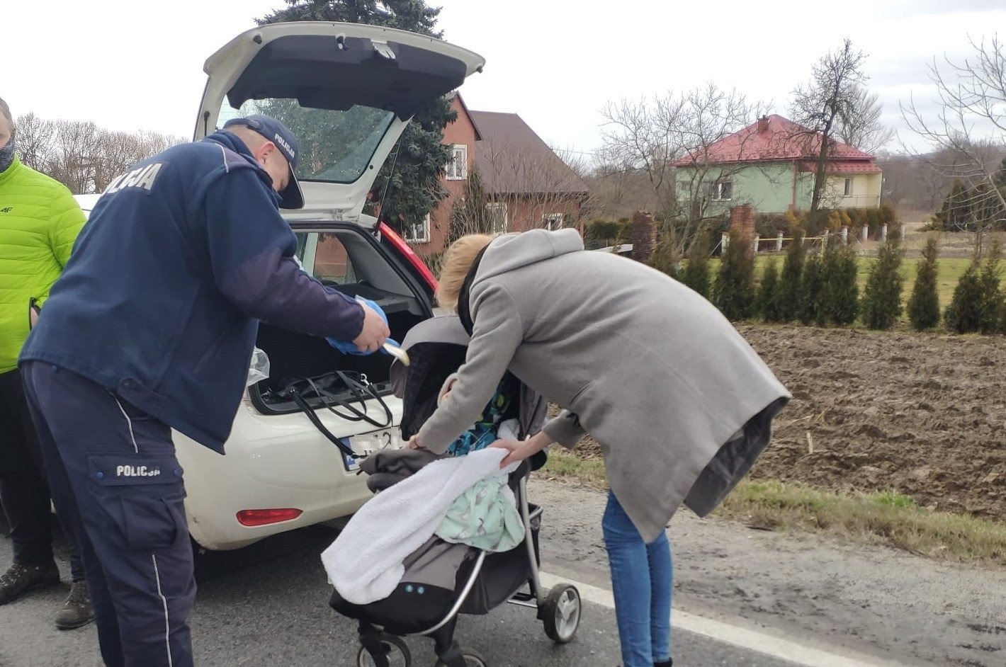 Kolejny pluszak z akcji „Dzieciaki dają pluszaki” trafił do dziecka, które brało udział w wypadku