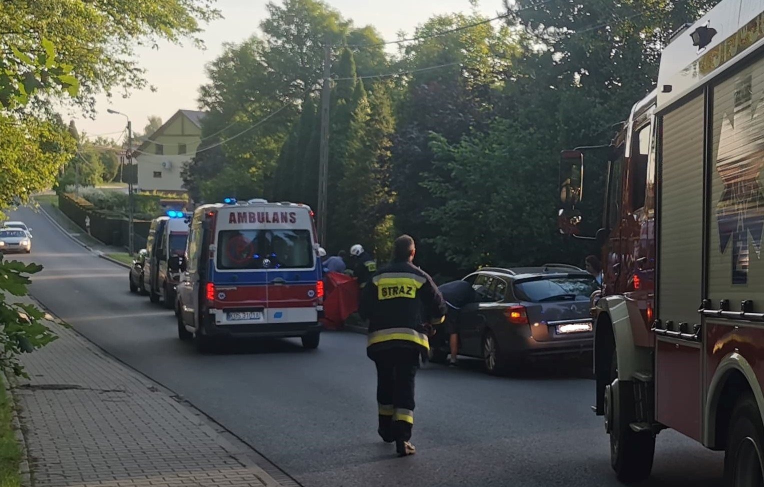 Niebezpieczne zdarzenia na terenie powiatu. Dwa NZK zakończone przywróceniem funkcji życiowych
