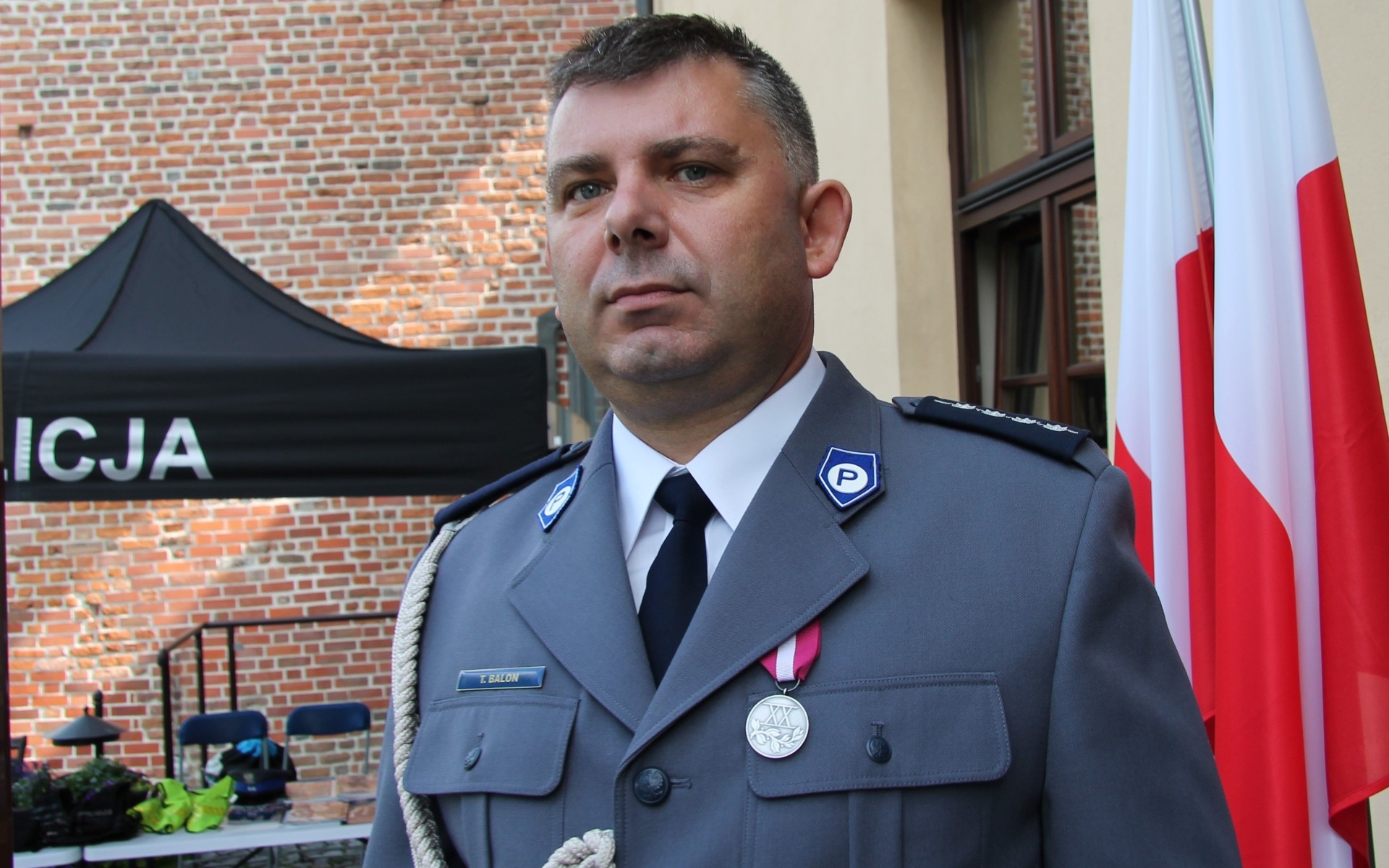 Naczelnik Wydziału Prewencji aspirant sztabowy Tomasz Balon przeszedł na emeryturę