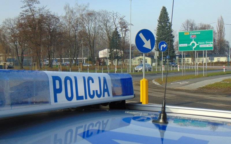 Po śladach oleju trafili do sprawcy kolizji który uciekł z miejsca kolizji