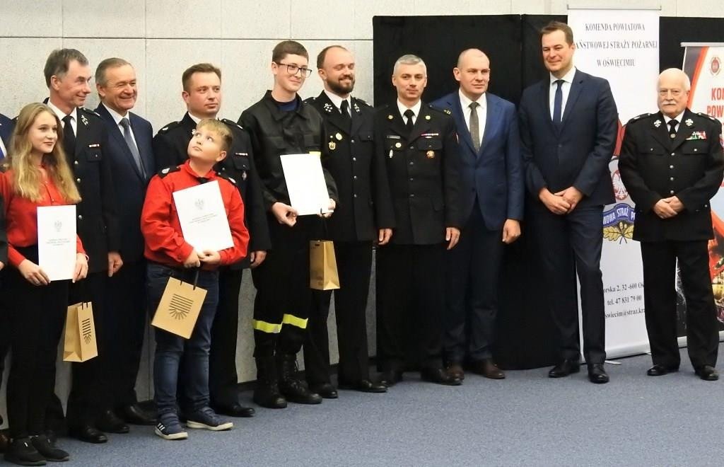 Wręczenie promes na dofinansowanie Młodzieżowych Drużyn Pożarniczych OSP