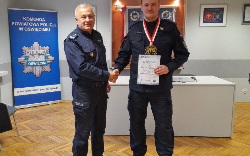 Oświęcimski policjant Wojciech Mazur mistrzem Polski w brazylijskim Jiu-Jitsu