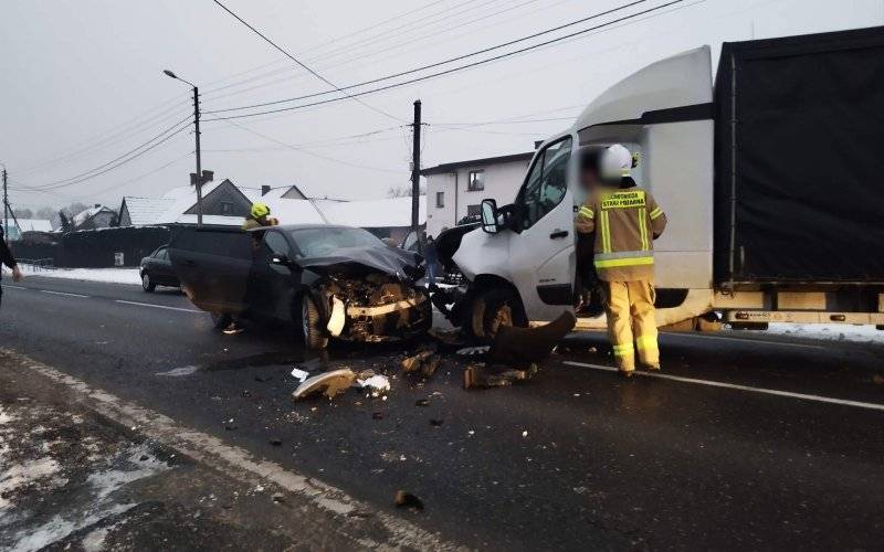 Poważny wypadek na DK52 w Bulowicach