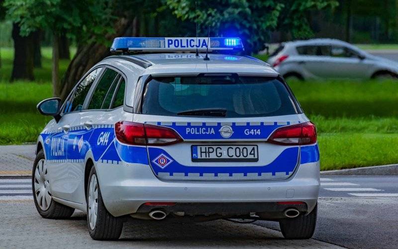 Pijany 17-letni dostawca pizzy, spowodował kolizję na terenie kopalni