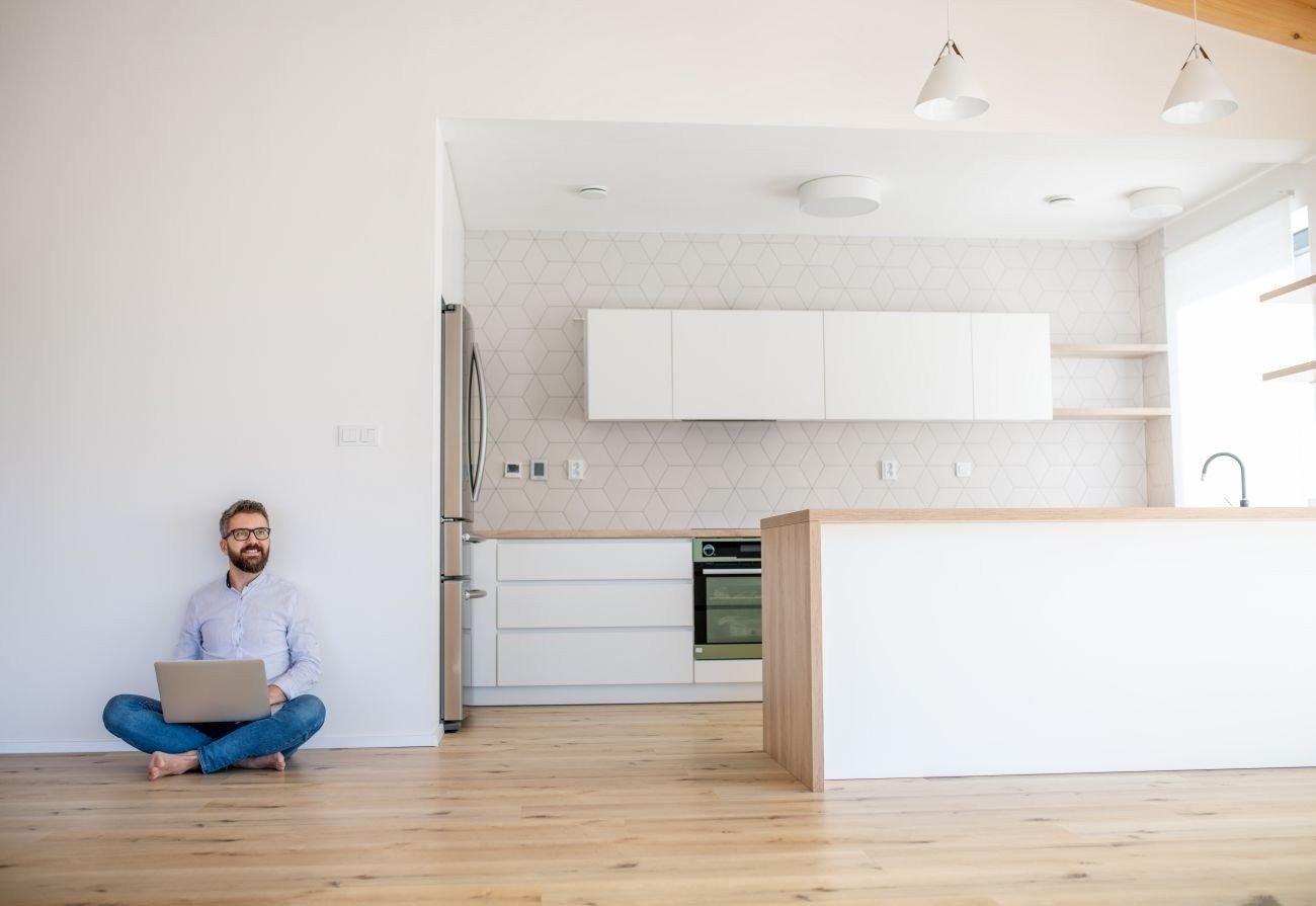 Wady i zalety umeblowanych i nieumeblowanych mieszkań na wynajem