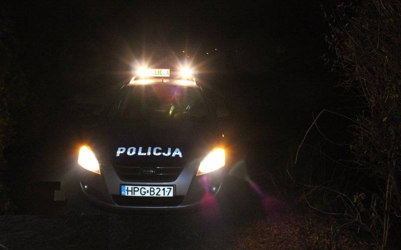 Pijany kierowca z Ukrainy, wpadł do przydrożnego rowu