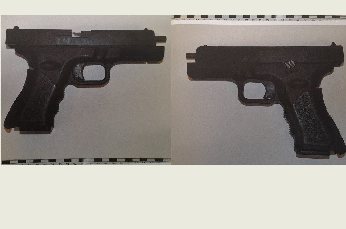 Straszyła sąsiada pistoletem na kulki. Teraz odpowie przed sądem