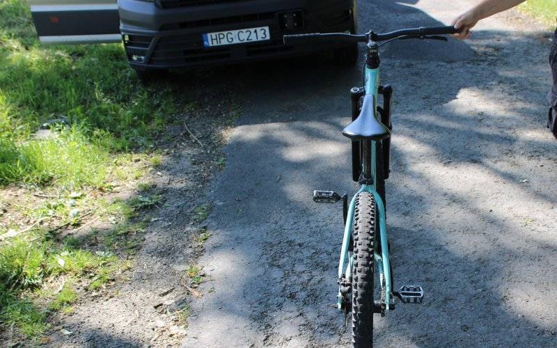 Niebezpieczny wypadek z udziałem małoletnich. Wszystkiemu winna hulajnoga elektryczna