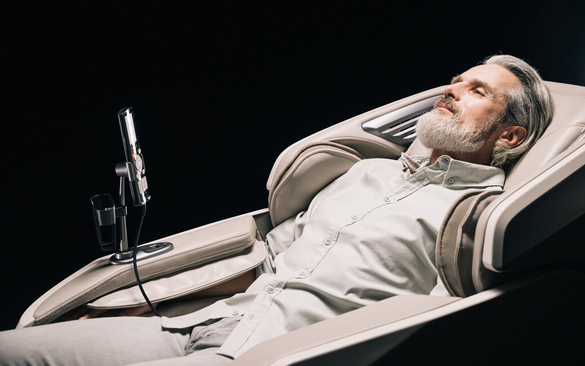 Zamień stres na relaks – co fotel masujący może zrobić dla Ciebie?