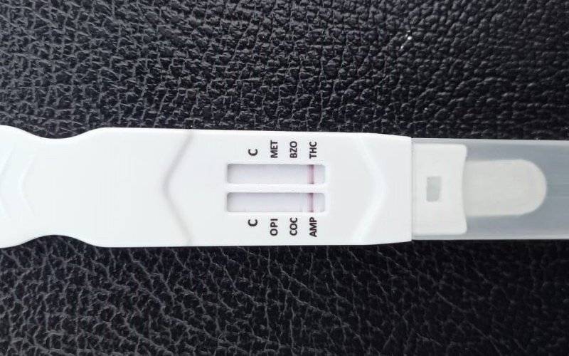 Ojciec dwójki dzieci podejrzany o posiadanie narkotyków i kierowanie pod ich wpływem