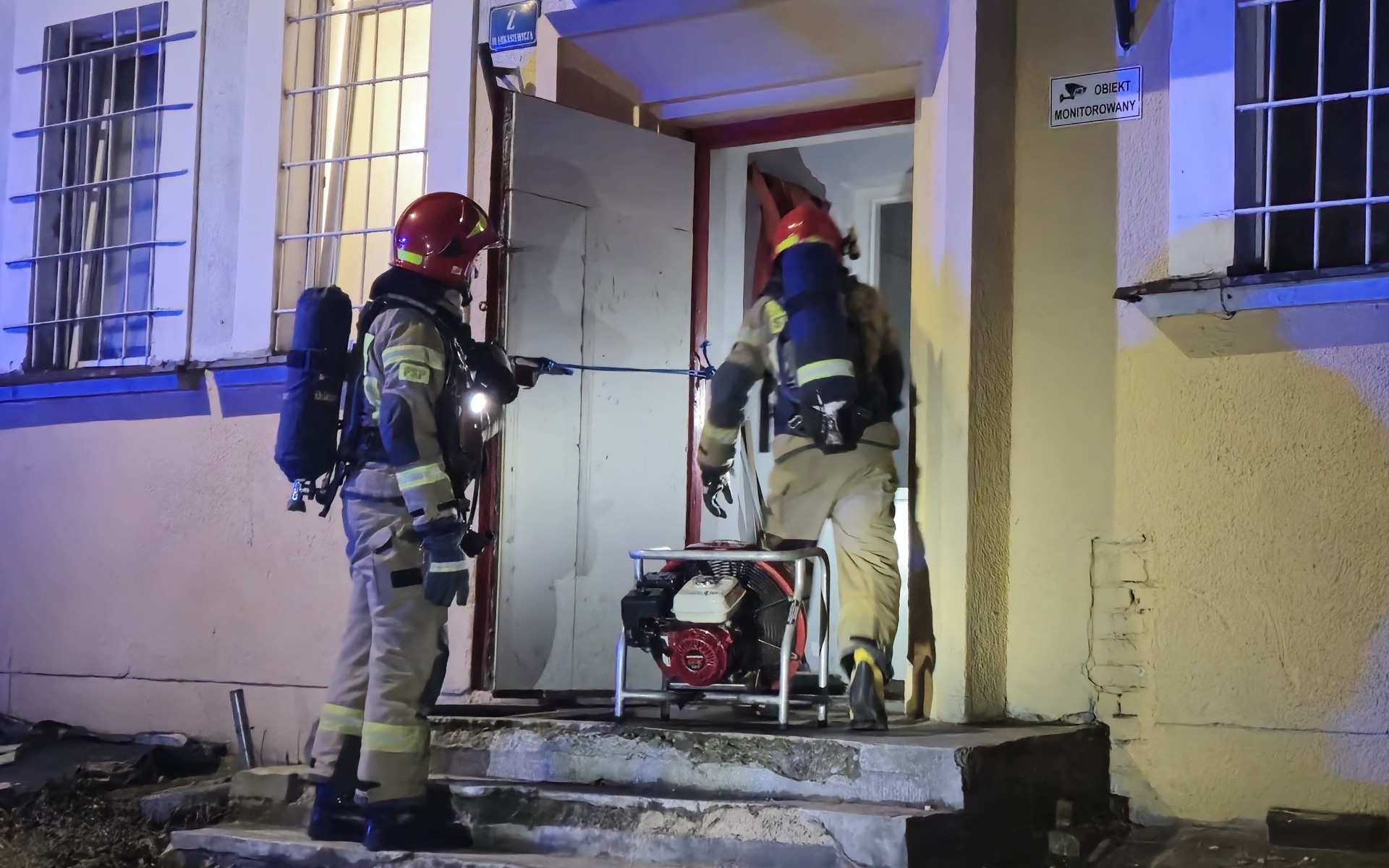 Interwencja strażaków przy ul. Łukasiewicza w Oświęcimiu – FOTO!