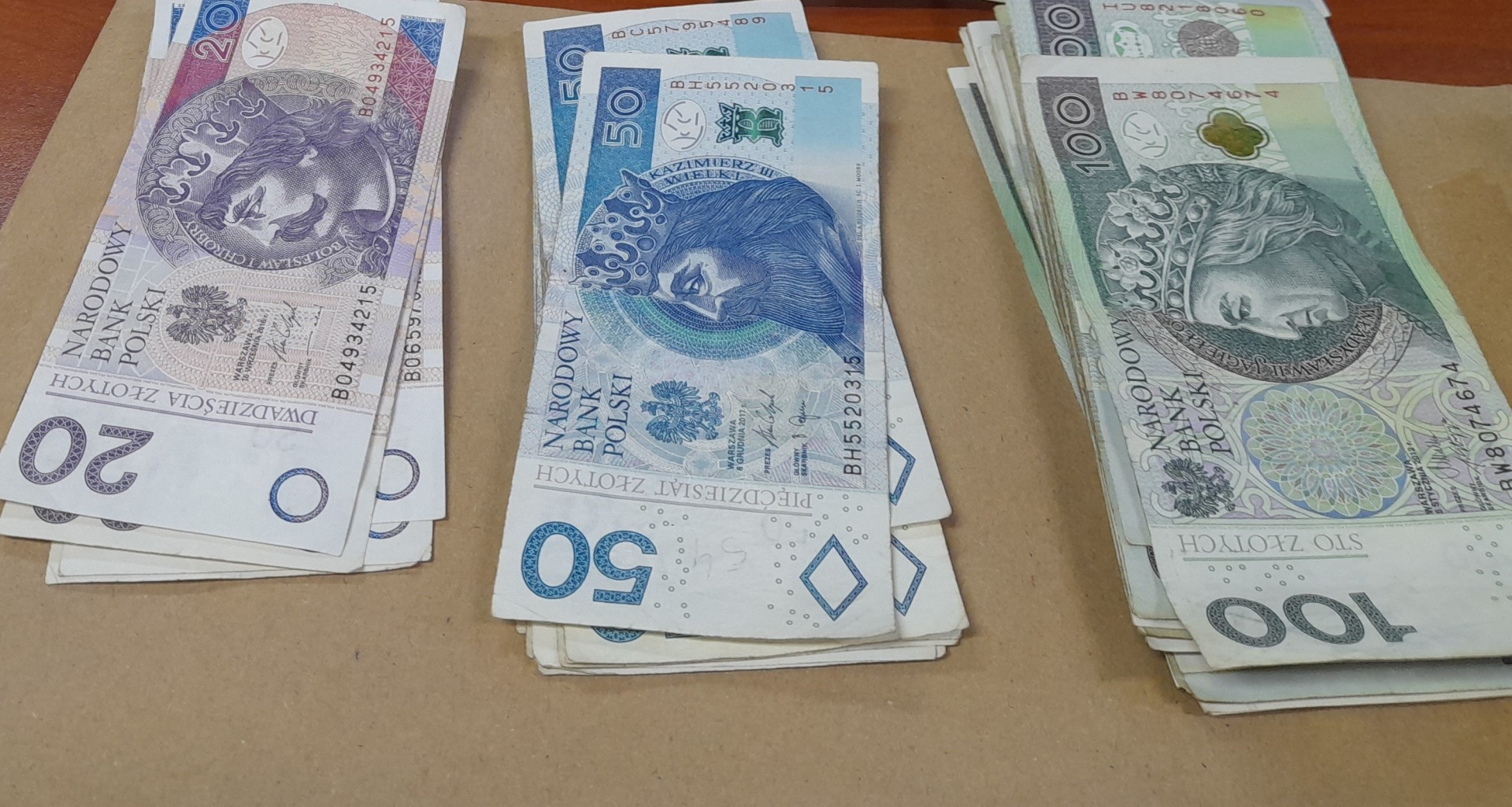 Dzięki uczciwości znalazcy, gotówka szybko wróciła do właściciela 