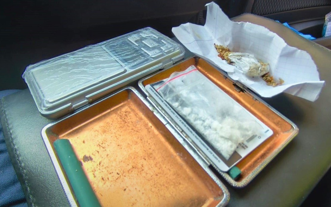 Policjanci z oświęcimskiej grupy Speed zatrzymali kierowcę oraz dwoje pasażerów