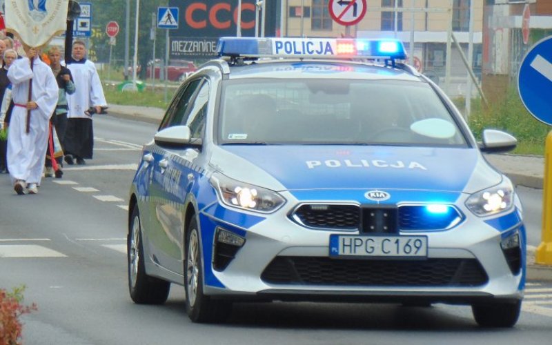 Piesza pielgrzymka z Oświęcimia na Jasną Górę. Utrudnienia w ruchu drogowym