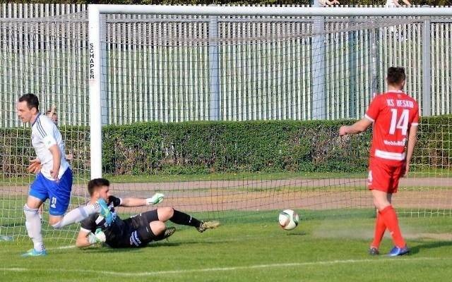 4. liga. St(op)ępień Unii Oświęcim dla Beskidu Andrychów w derbach zachodniej Małopolski [ZDJĘCIA]