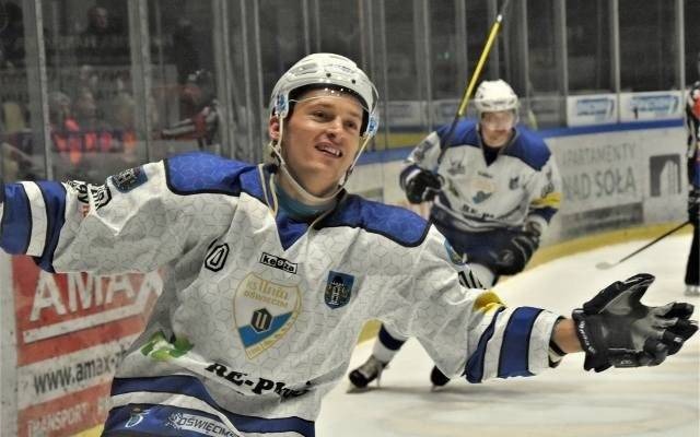 Hokej. Re-Plast Unia pokonała Podhale Nowy Targ. Tak się bawi Oświęcim