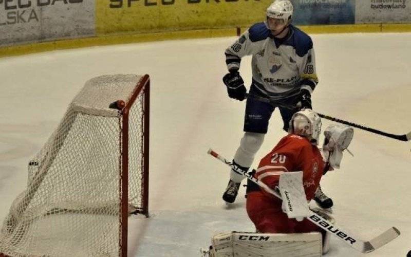 Hokej. Re-Plast Unia Oświęcim pokonała Kadrę PZHL i melduje się w Pucharze Polski