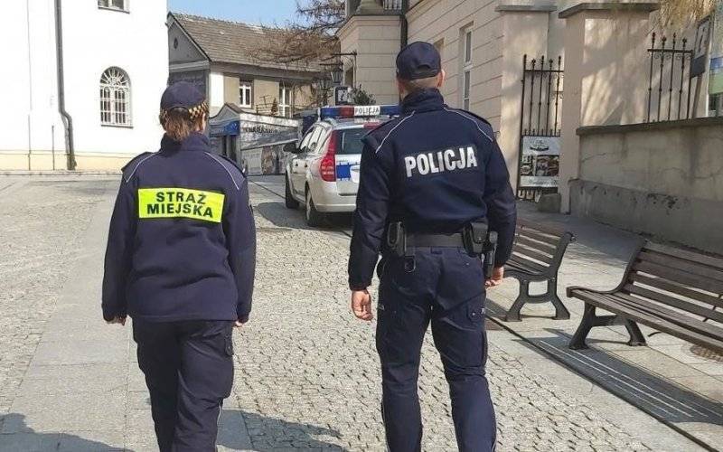 Groźna patologia w internecie. Mówią że koronawirusa nie ma