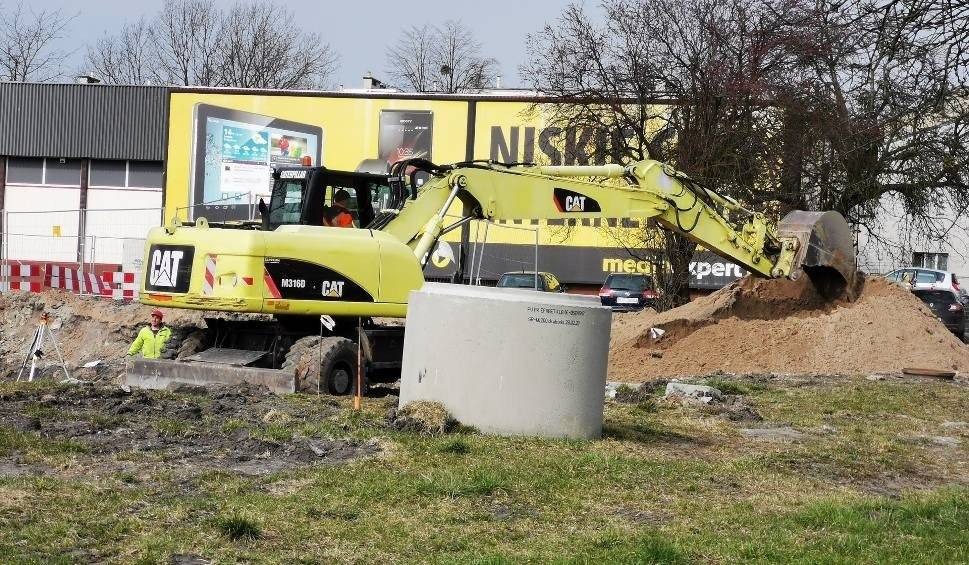 Trwa budowa drogi. To początek komunikacyjnej rewolucji