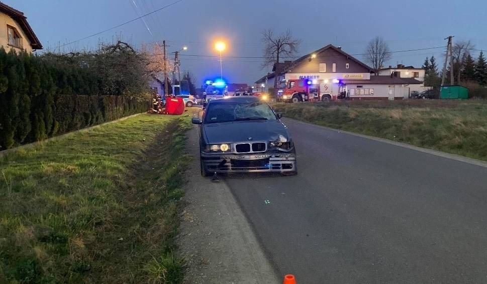 Wypadek pod Andrychowem. Nie żyje kierowca skutera