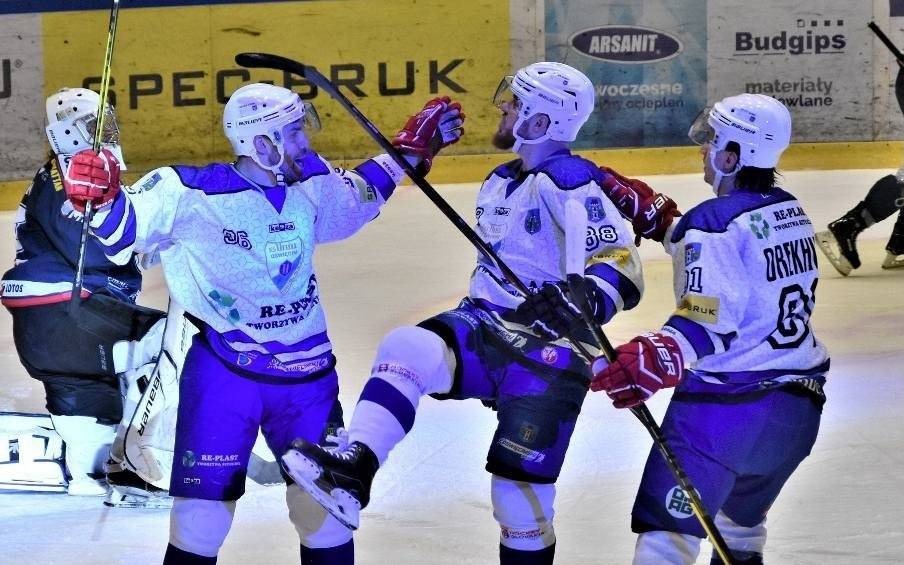 Hokej. Re-Plast Unia Oświęcim poznała pucharowych rywali