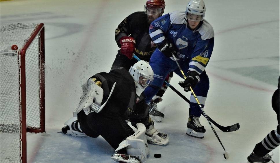 Hokej. Na tydzień przed ligą Comarch Cracovia rozbita w Oświęcimiu