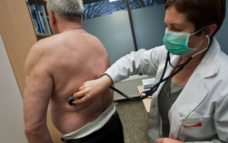 Pacjenci narzekają na problemy z dostaniem się do lekarza. Mają dość teleporad
