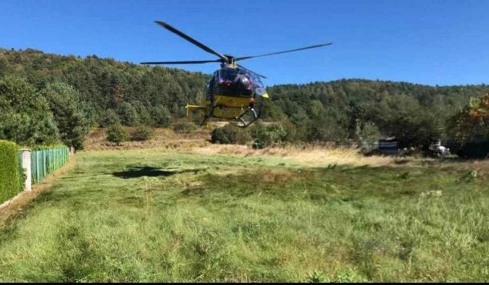 Nieszczęśliwy wypadek w Zagórzu. Mężczyzna spadł z dużej wysokości