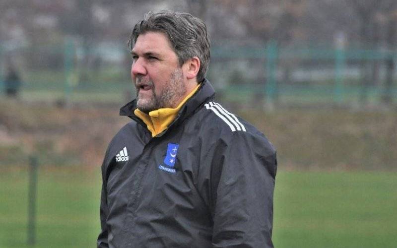 Trener Paweł Olszowski po pierwszym starciu z PZPN