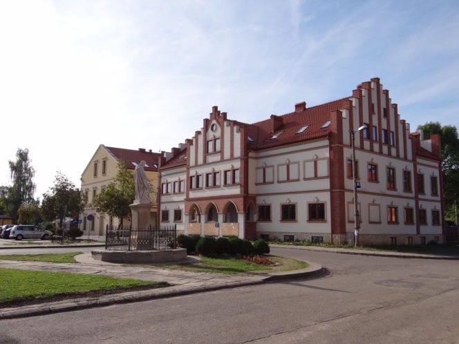 O urokach naszego rynku i zamku piszą media...