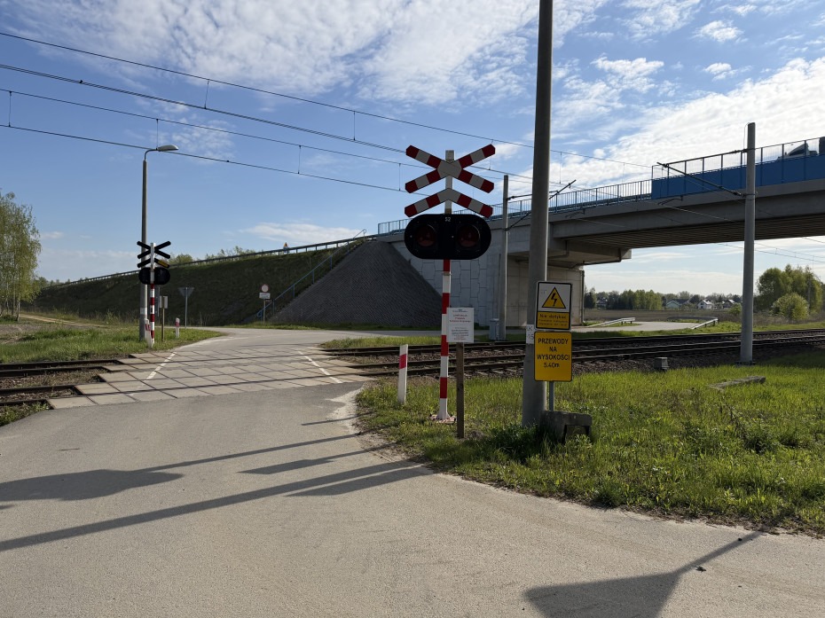 Ważne spotkanie konsultacyjne w sprawie przejazdu kolejowo‑drogowego w Podolszu już 19 maja 2026 roku