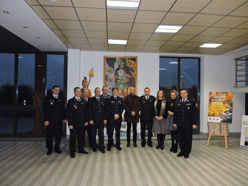 Strażacy z Głębowic otrzymali sprzęt ratowniczy