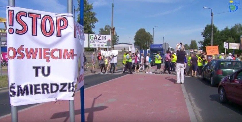 Protest przeciw fetorowi (WIDEO)