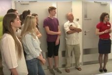 Młodzież na zajęciach w ośrodku Galen-Ortopedia