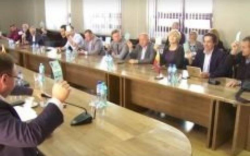 Sesja Rady Powiatu. Środki na remont ul. Dąbrowskiego