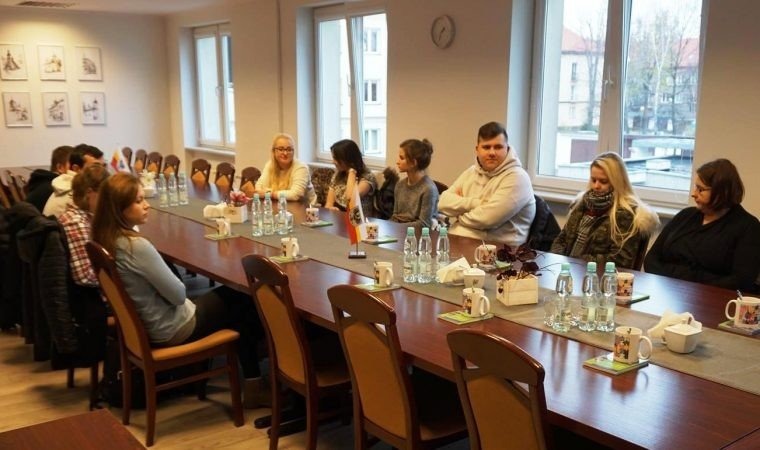 Studenci PWSZ w starostwie