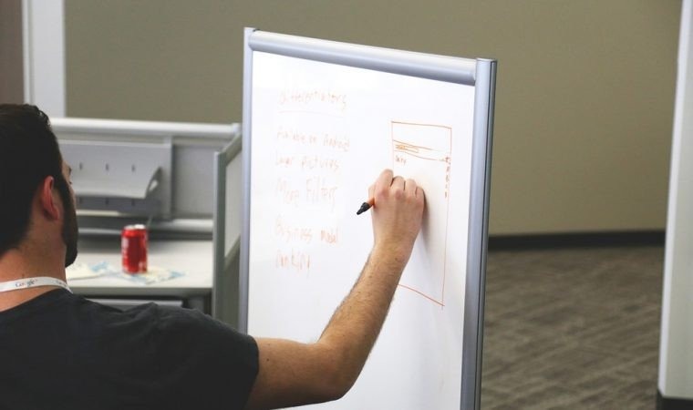 Sprzedaż środków trwałych i pozostałych środków trwałych po zlikwidowanym PZ nr 8 w Chełmku