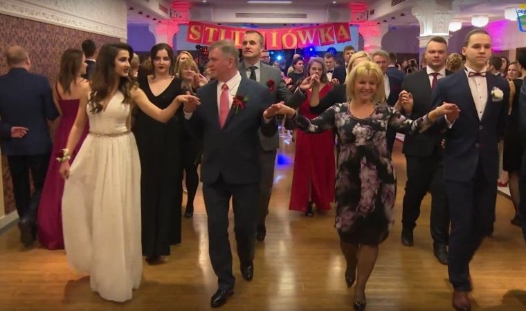 Niezapomniany wieczór. Studniówka PZ nr 2 w Oświęcimiu