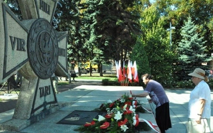 Starosta Oświęcimski Zbigniew Starzec zaprasza Mieszkańców Powiatu Oświęcimskiego i Miasta Oświęcim 1 września 2018 r. na obchody 79. rocznicy wybuchu II wojny światowej